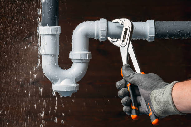Professional Emergency Plumber technician working in Newbury, OH